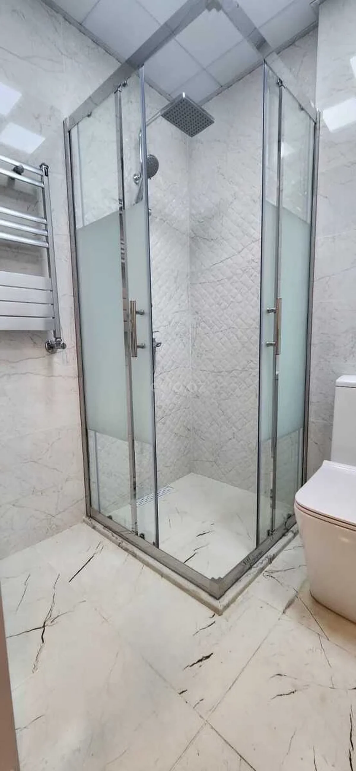 Kirayə 2 otaqlı mənzil Gənclik metrosu yaxınlığında — Mənzil, Bakı (9)