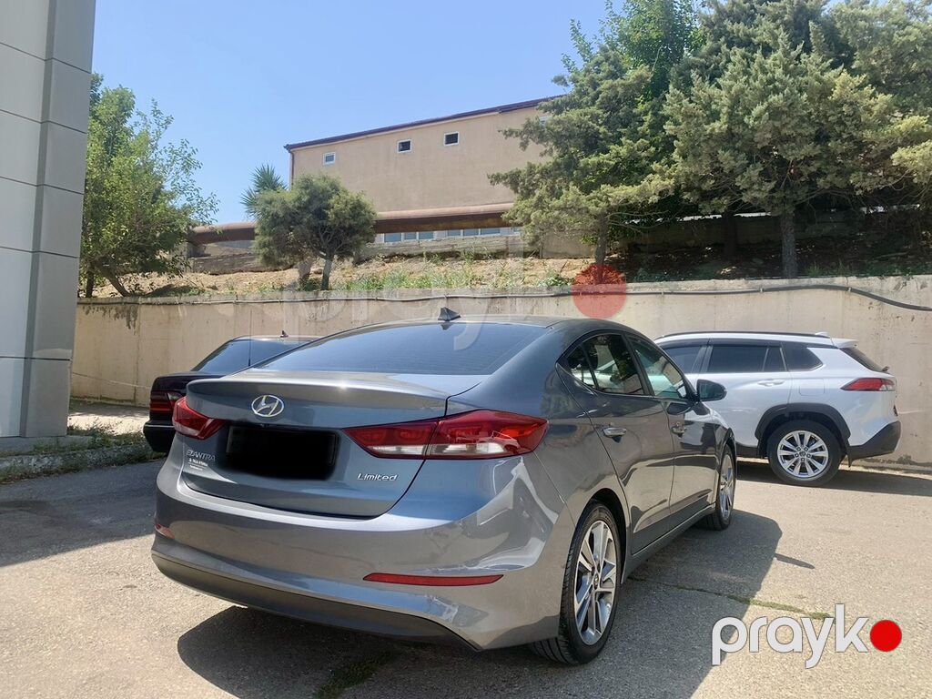 Hyundai Elantra: 2 l 2017 il Sedan — Avtomobillər, Bakı (4)