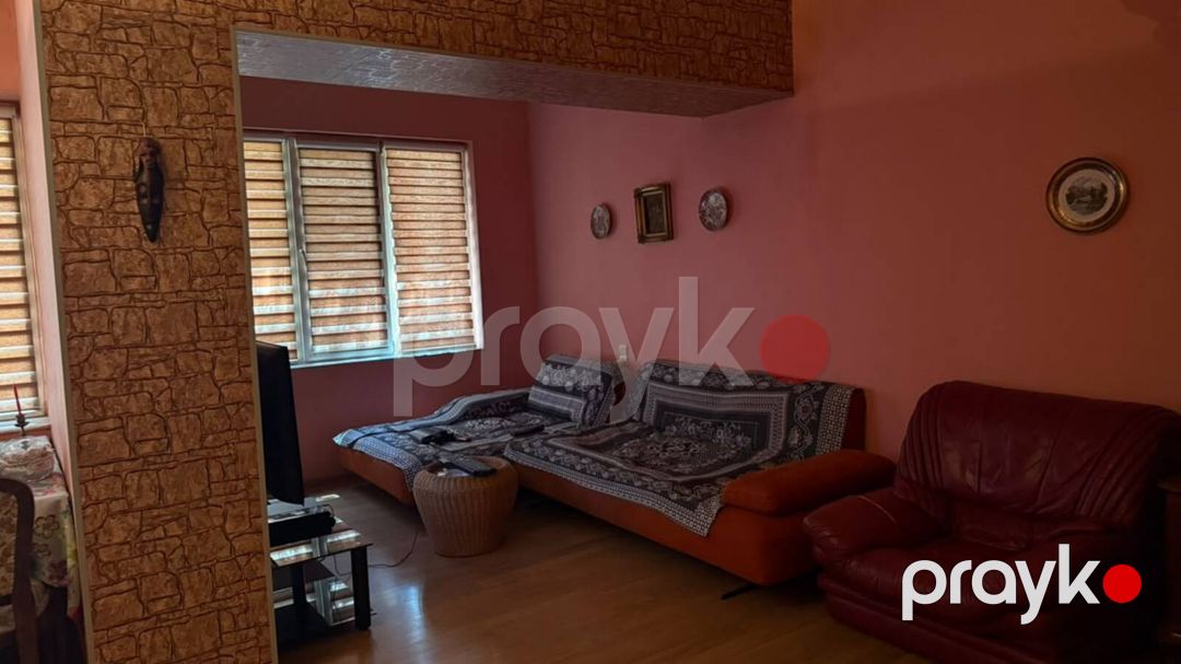 Satılır 4 otaqlı köhnə tikili 100 m² — Mənzil, Bakı (11)