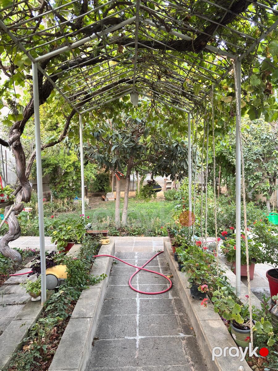 Satılır 8 otaqlı həyət evi/bağ evi 200 m² — Ev, villa, Bakı (4)
