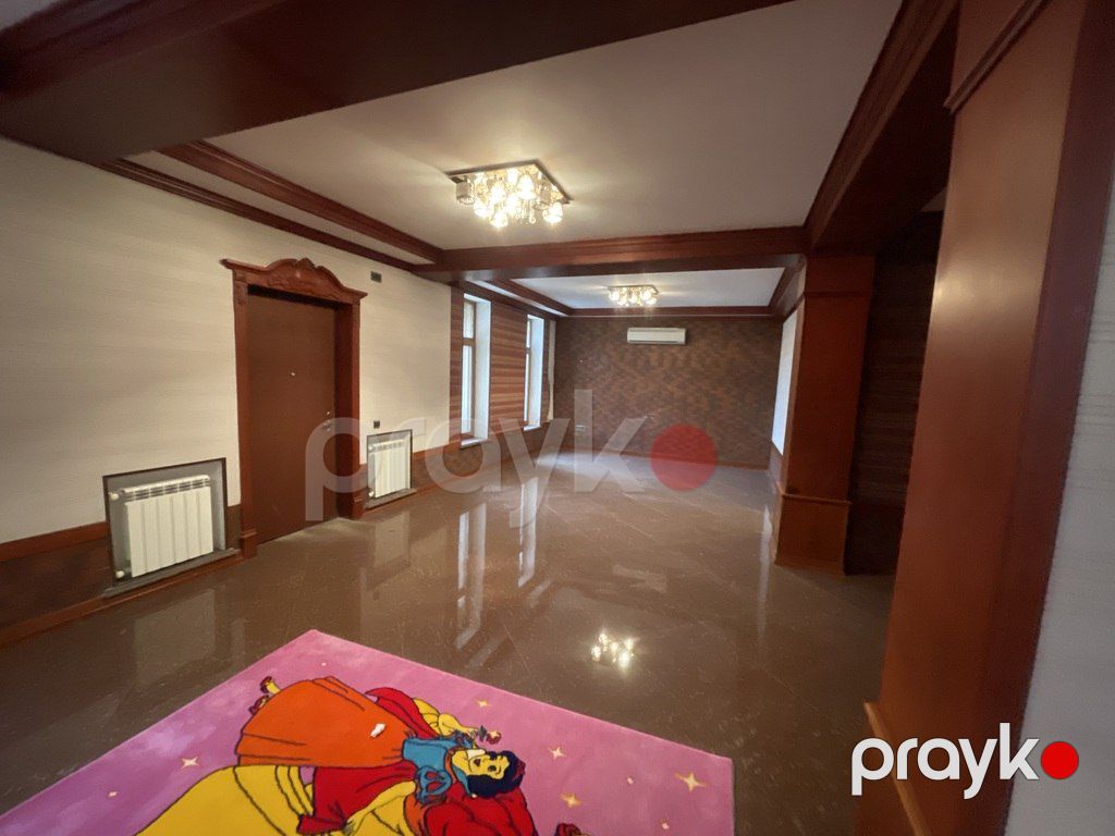 Satılır 8 otaqlı həyət evi/bağ evi 500 m² — Ev, villa, Bakı (12)
