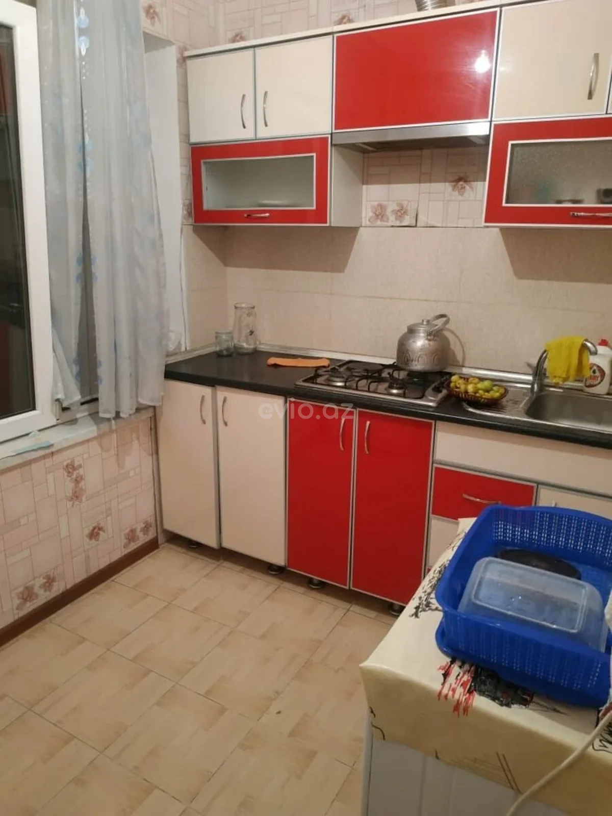 Kirayə 4 otaqlı mənzil Koroğlu metrosu yaxınlığında — Mənzil, Bakı (7)