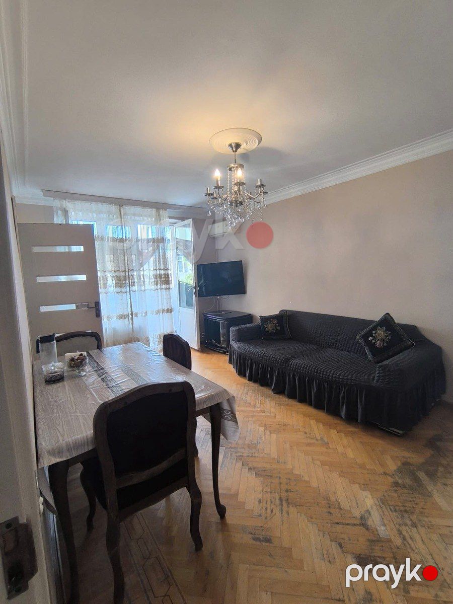 Satılır 2 otaqlı köhnə tikili 55 m² — Mənzil, Bakı (7)