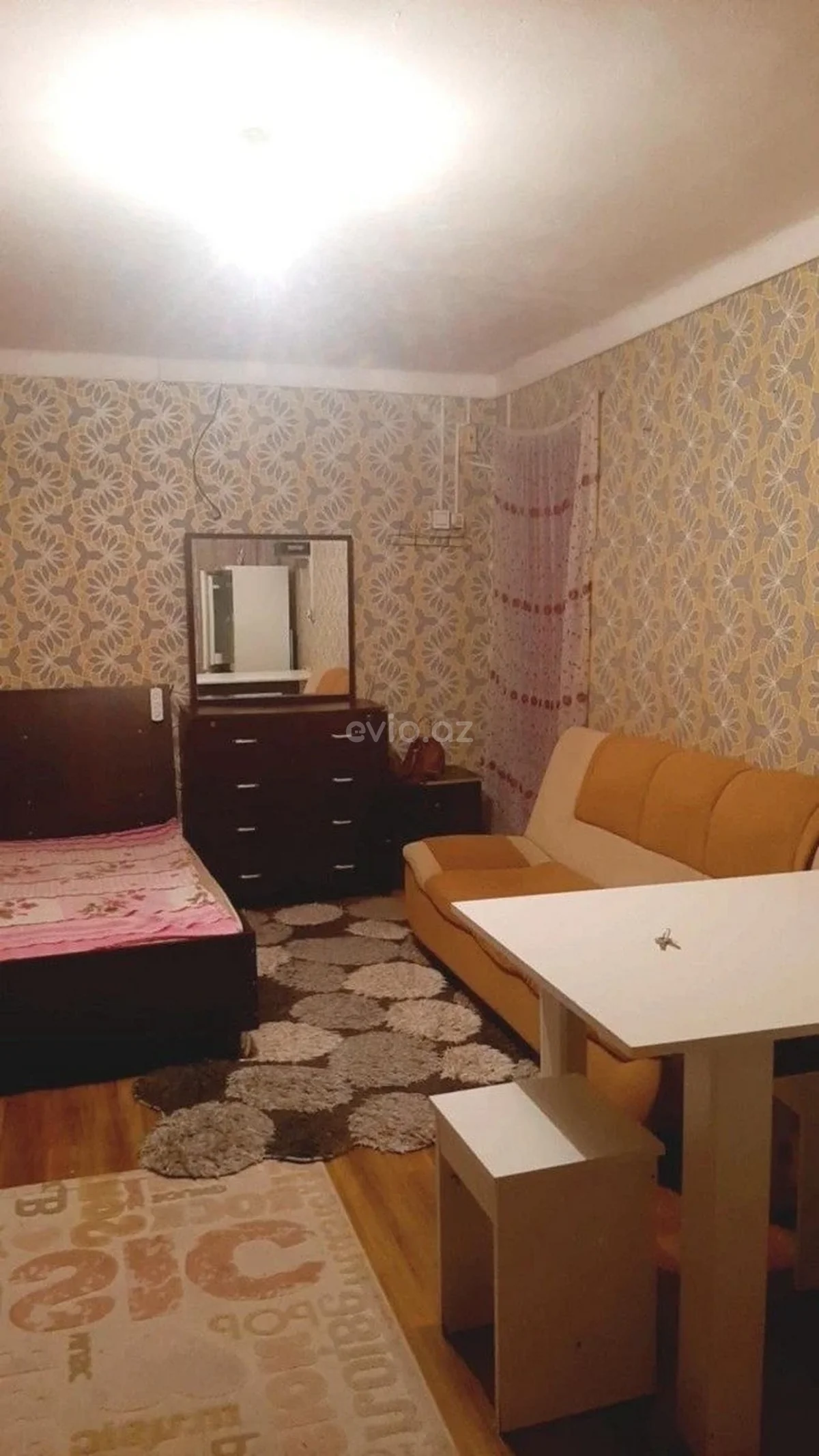 Kirayə 1 otaqlı mənzil 8-ci mikrorayonda — Bakı