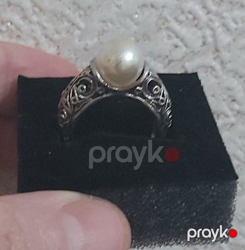 Üzük — Bakı