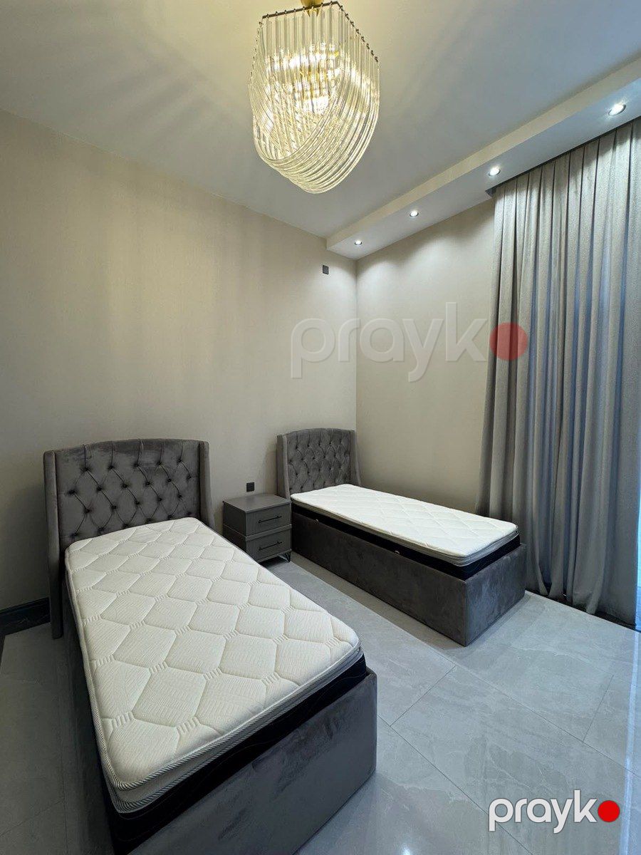 Satılır 5 otaqlı həyət evi/bağ evi 200 m² — Ev, villa, Bakı (12)