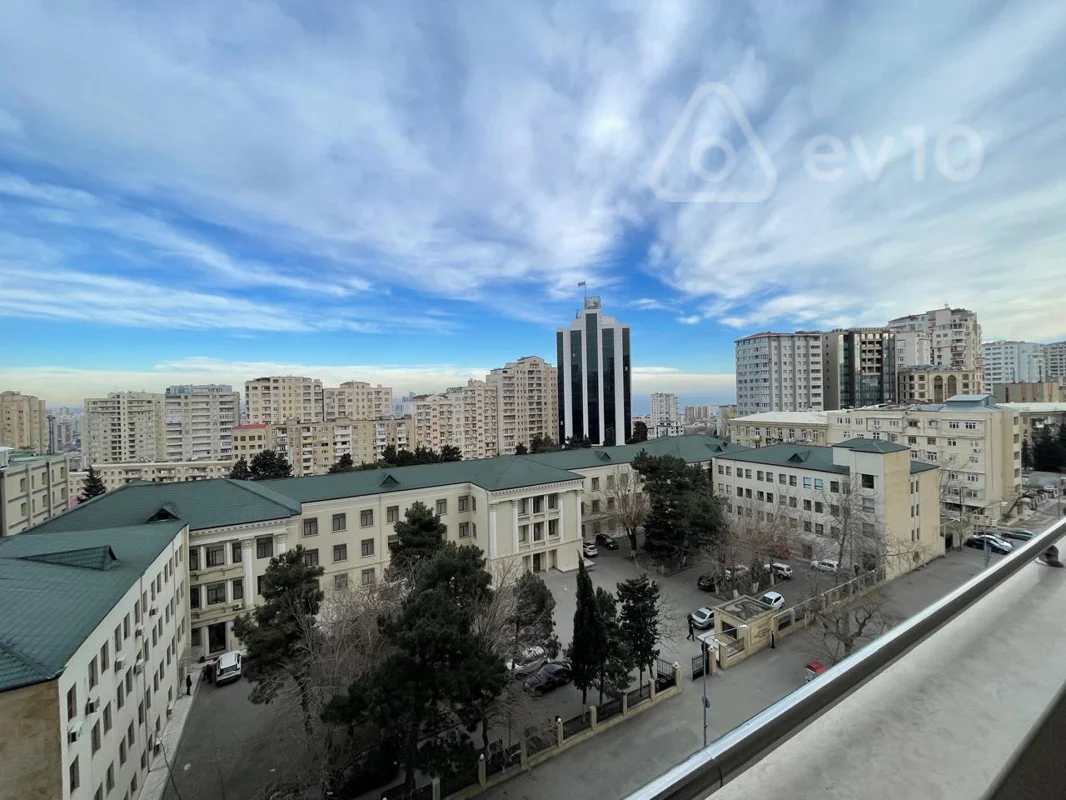 4 otaqlı mənzil, 186 m², Kazım Kazımzadə — Mənzil, Bakı (3)