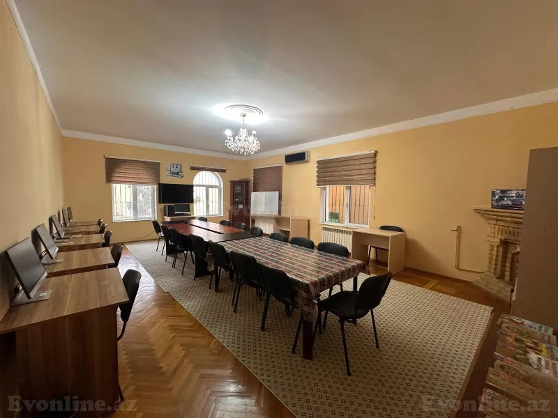 Kirayə verilir 10 otaqlı Həyət evi 387 m² Bakı, Səbail r., Badamdar — Ev, villa, Bakı (2)