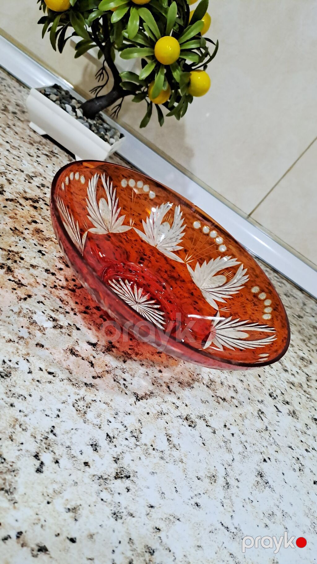 Bir vaza, Bogem şüşəsi — Vaazalar, kreslolar, süni çiçəklər, Bakı (5)