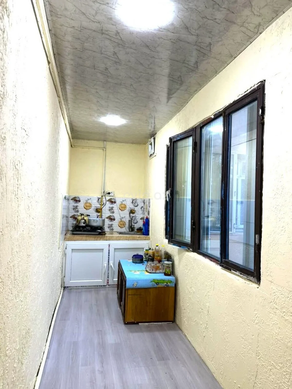 2 otaqlı orta təmirli mənzil satılır Bakıxanov qəsəbəsində — Mənzil, Bakı (9)