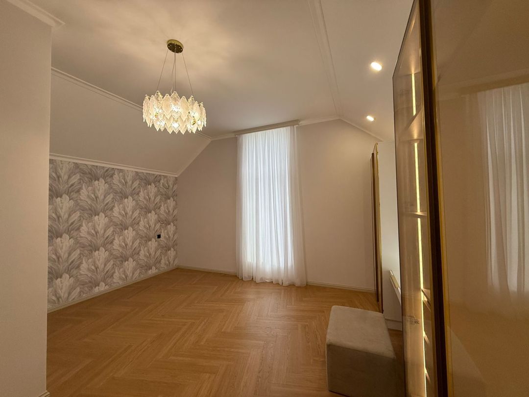 Satılır 5 otaqlı həyət evi/bağ evi 220 m² — Ev, villa, Bakı (7)