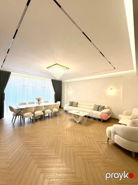 Satılır 4 otaqlı yeni tikili 185 m² — Bakı