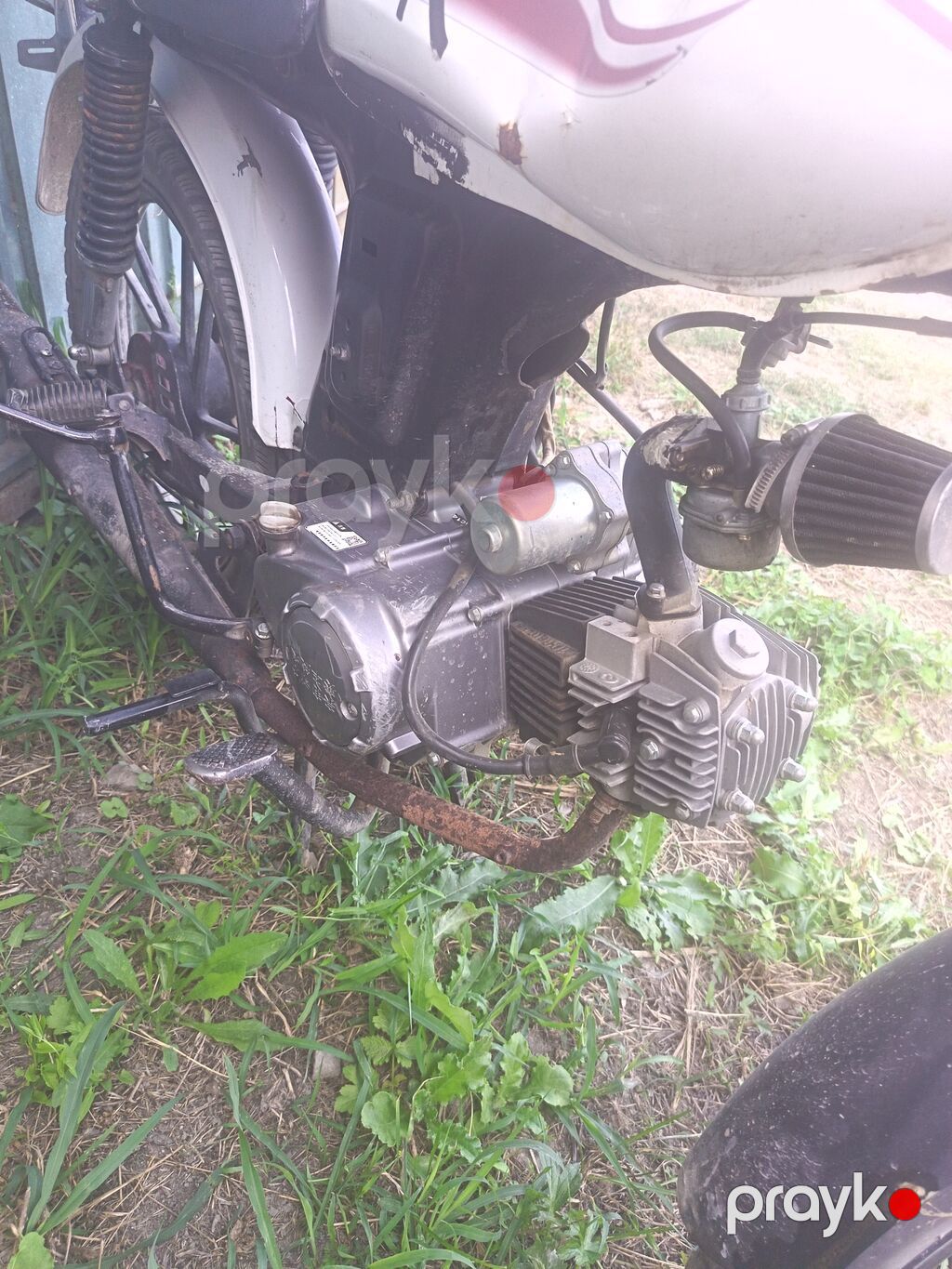 Moped / kiçik motosiklet – benzinli, 4-takt mühərrikli Reng ag qara — Mopedlər və skuterlər, Quba (2)