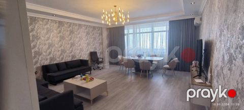 Satılır 3 otaqlı yeni tikili 156 m² — Bakı