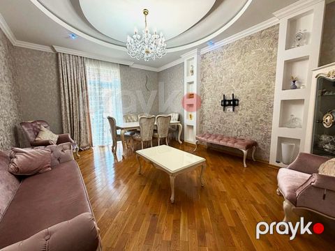 Satılır 3 otaqlı köhnə tikili 100 m² — Bakı