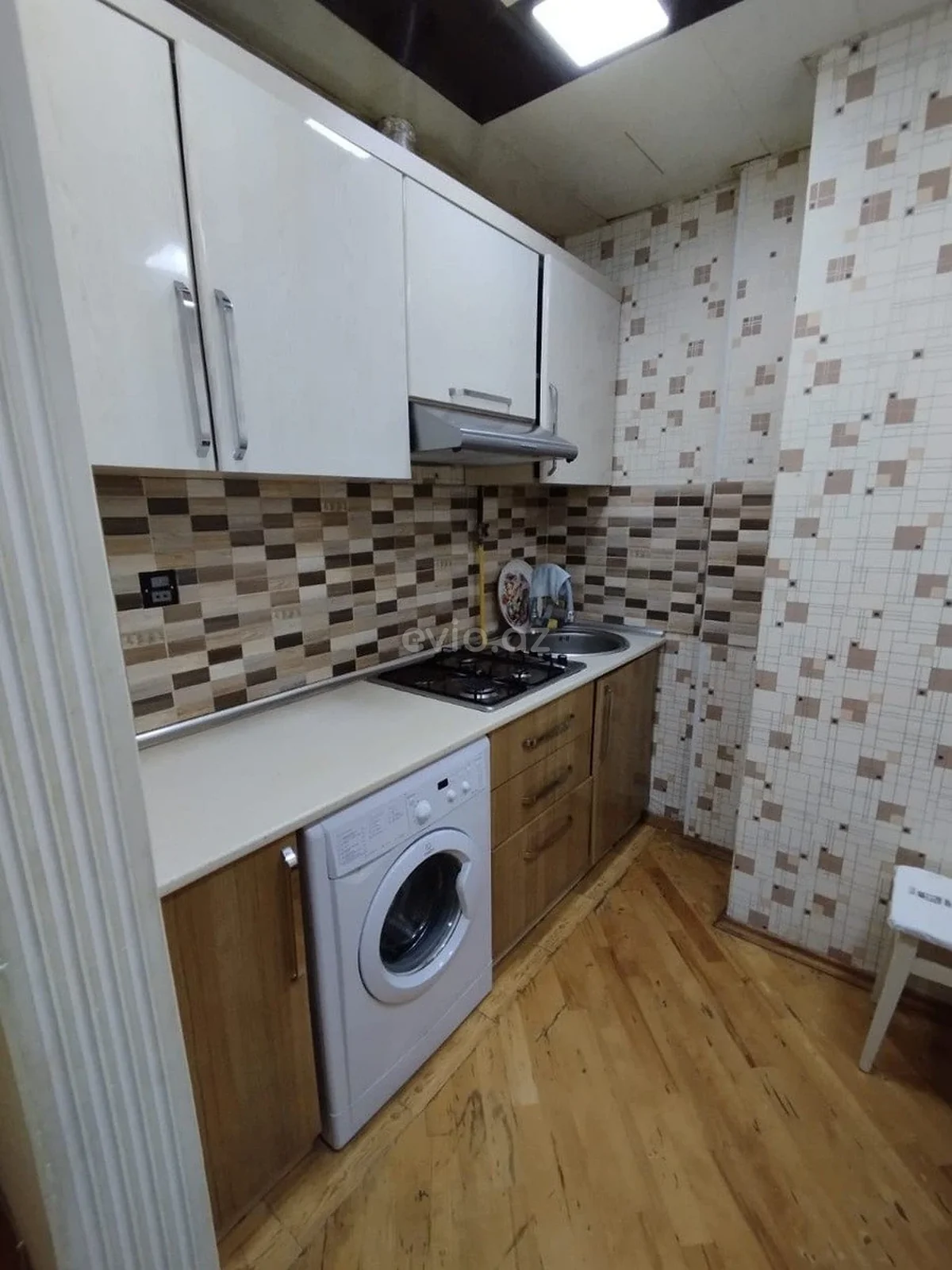 Kirayə 2 otaqlı mənzil Qara Qarayev metrosu yaxınlığında — Mənzil, Bakı (5)