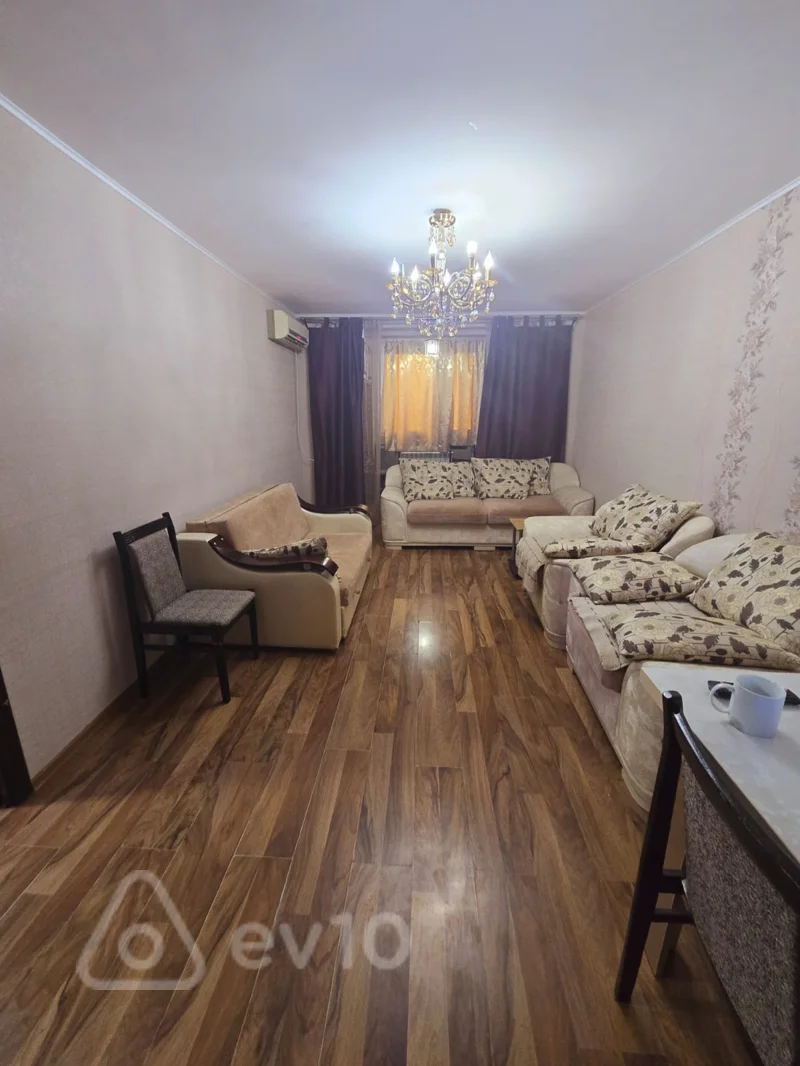 4 otaqlı mənzil, 75 m², Əhməd Rəcəbli küçəsi — kirayə
