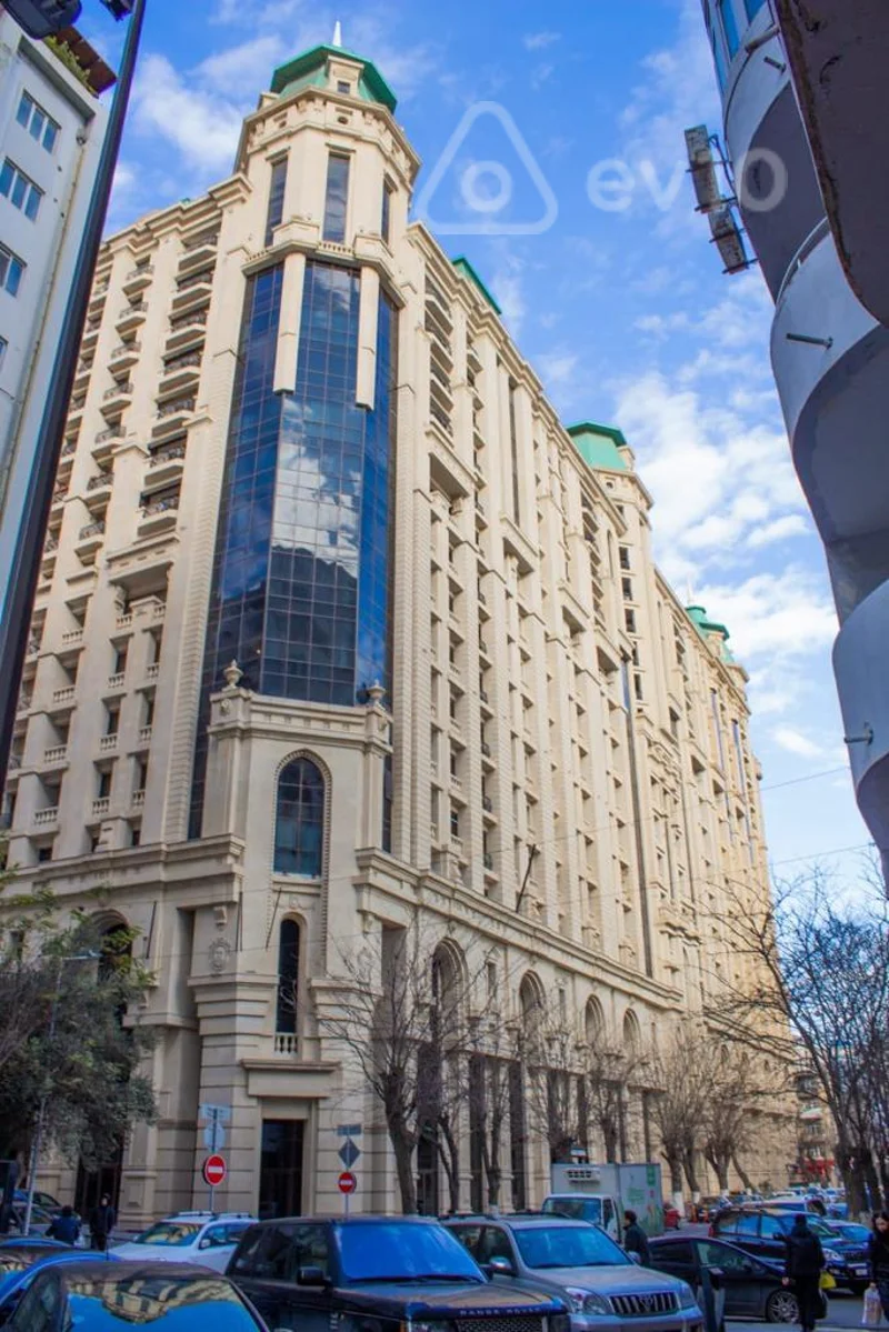 2 otaqlı mənzil, 108 m², Naxcivani kucesi