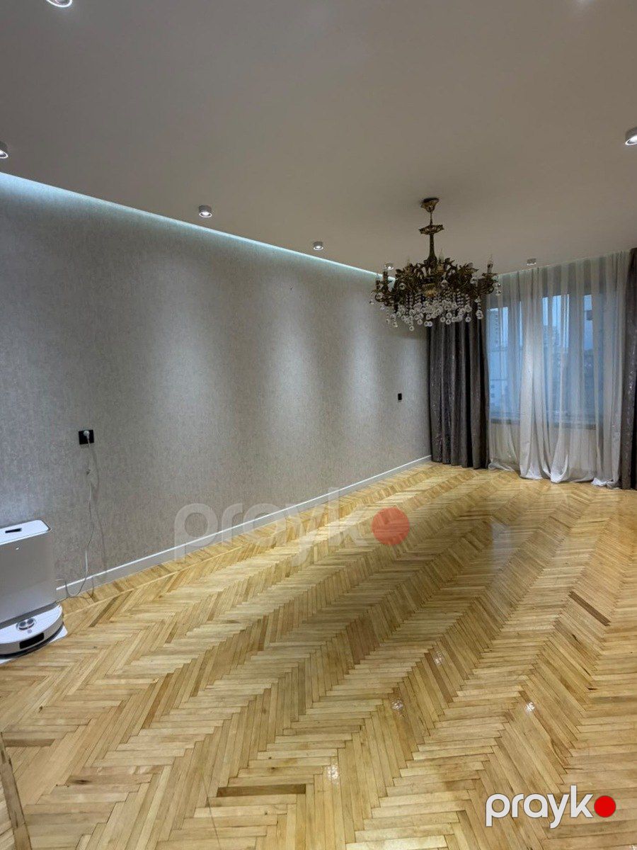 Satılır 3 otaqlı köhnə tikili 80 m² — Mənzil, Bakı (2)
