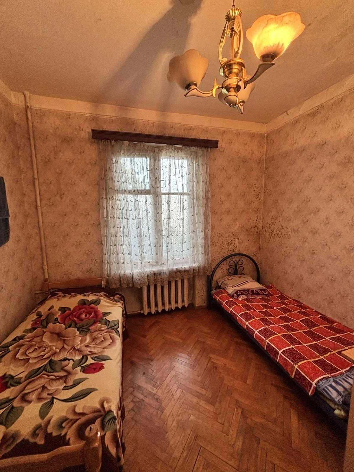 Kirayə 4 otaqlı mənzil 28 May metrosu yaxınlığında — Mənzil, Bakı (3)