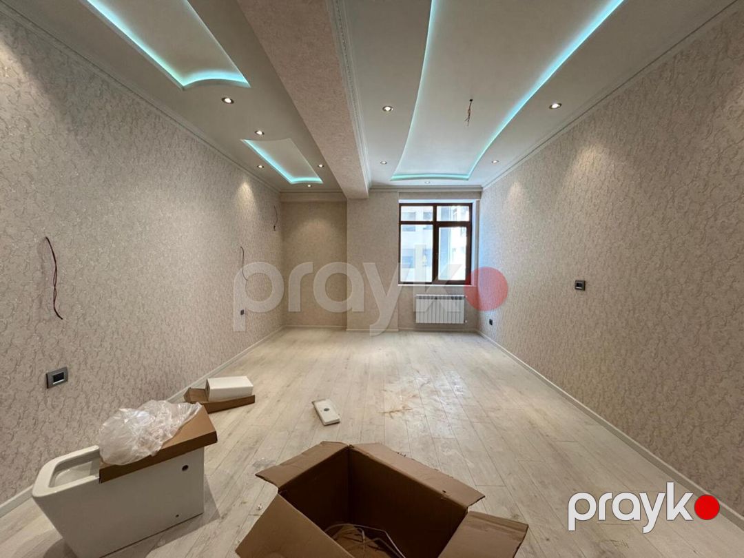 Satılır 4 otaqlı yeni tikili 215 m² — Mənzil, Bakı (10)