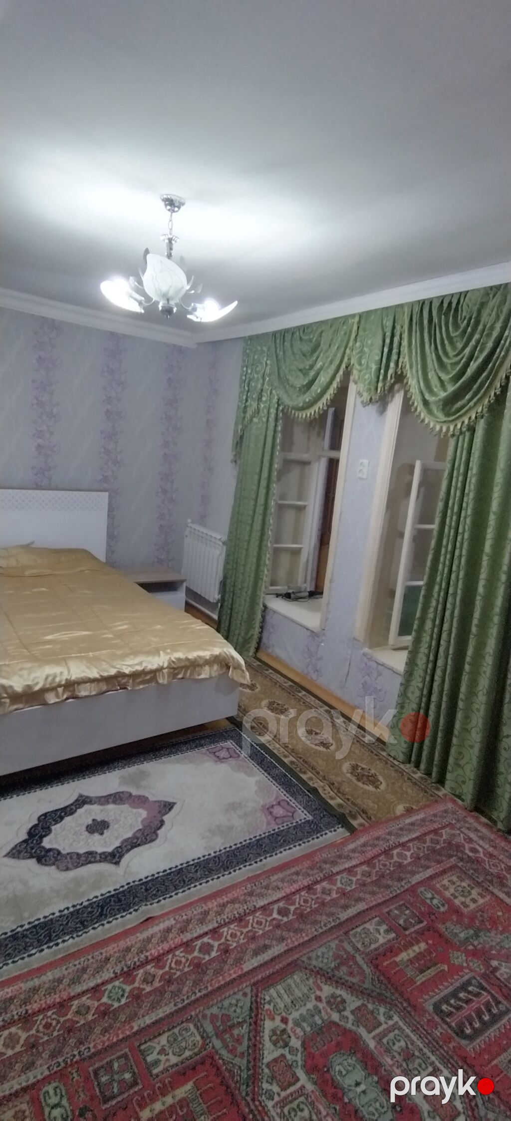 Salam. Maştağa qəsəbəsinin mərkəzində köhnə univermağın yanı. Evin — Mənzil, Digah (7)