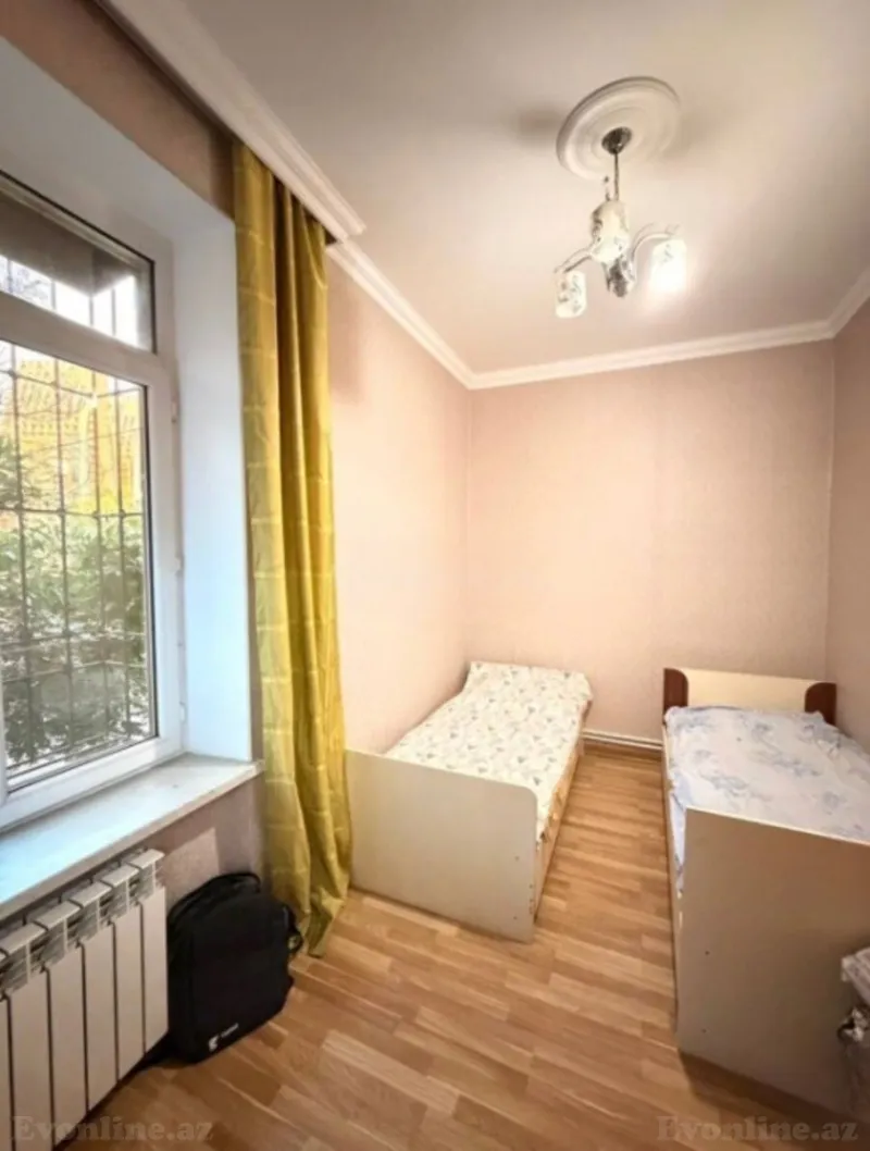 Satılır 3 otaqlı Mənzil Köhnə tikili 70 m² Bakı, Yasamal r., Elmlər Akademiyası m — Mənzil, Bakı (3)