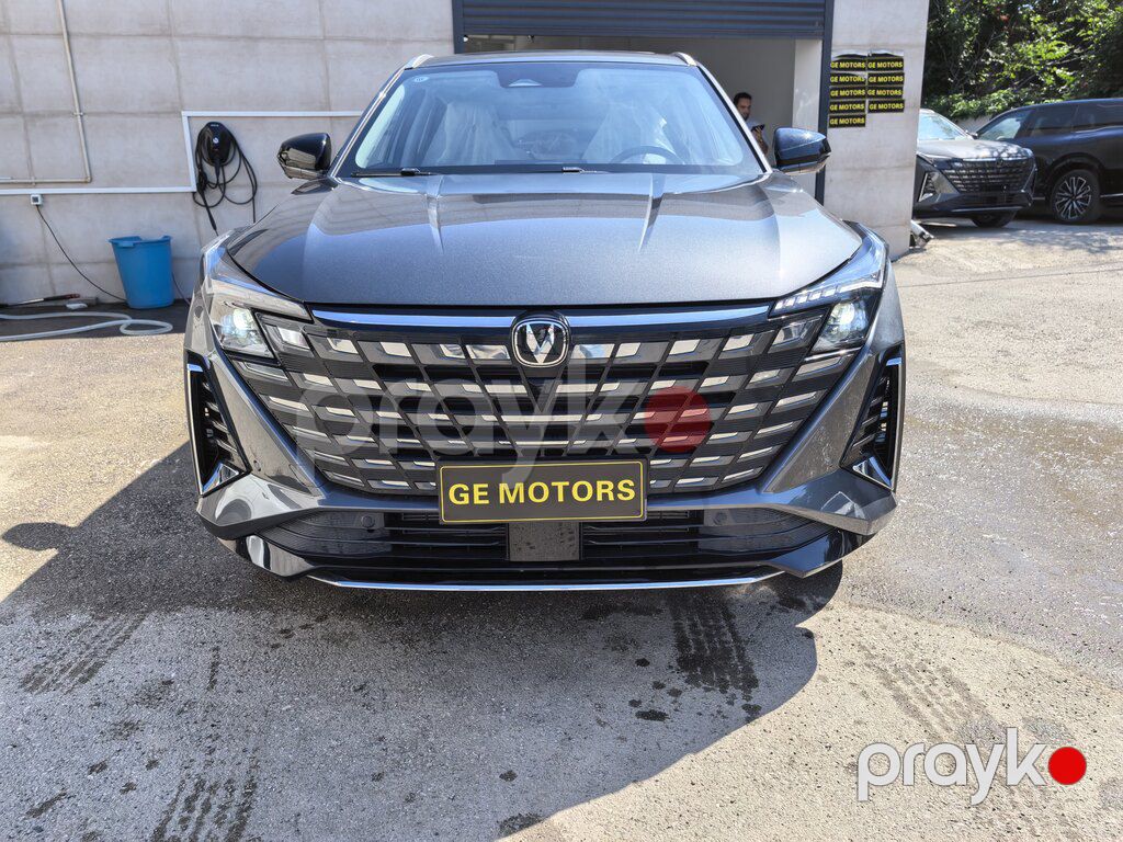 Changan Uni-Z, 1.5 L, 18.4 kWh, 2025 il, yeni — Bakı