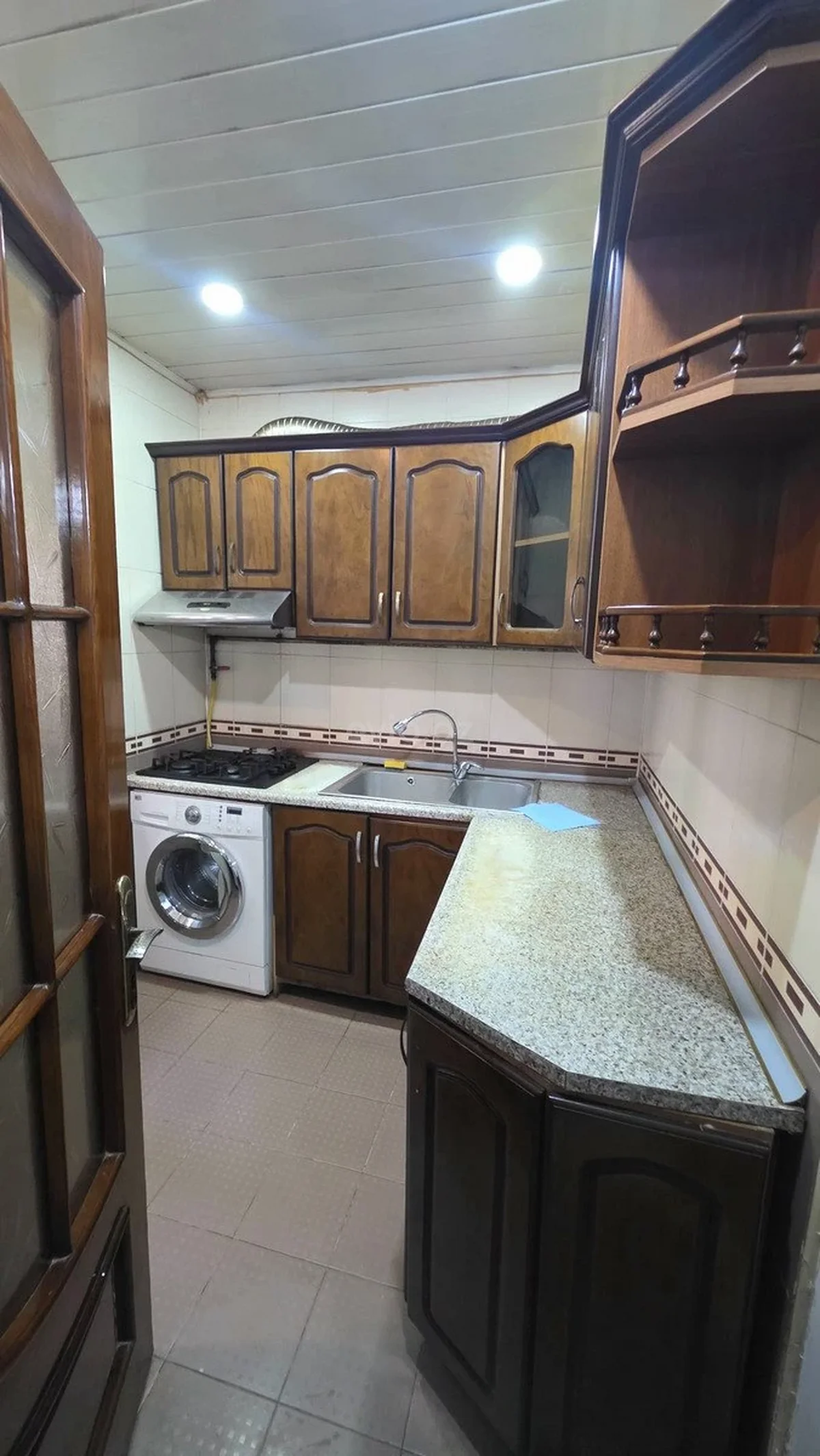 Kirayə 2 otaqlı mənzil 20 Yanvar metrosu yaxınlığında — Mənzil, Bakı (8)