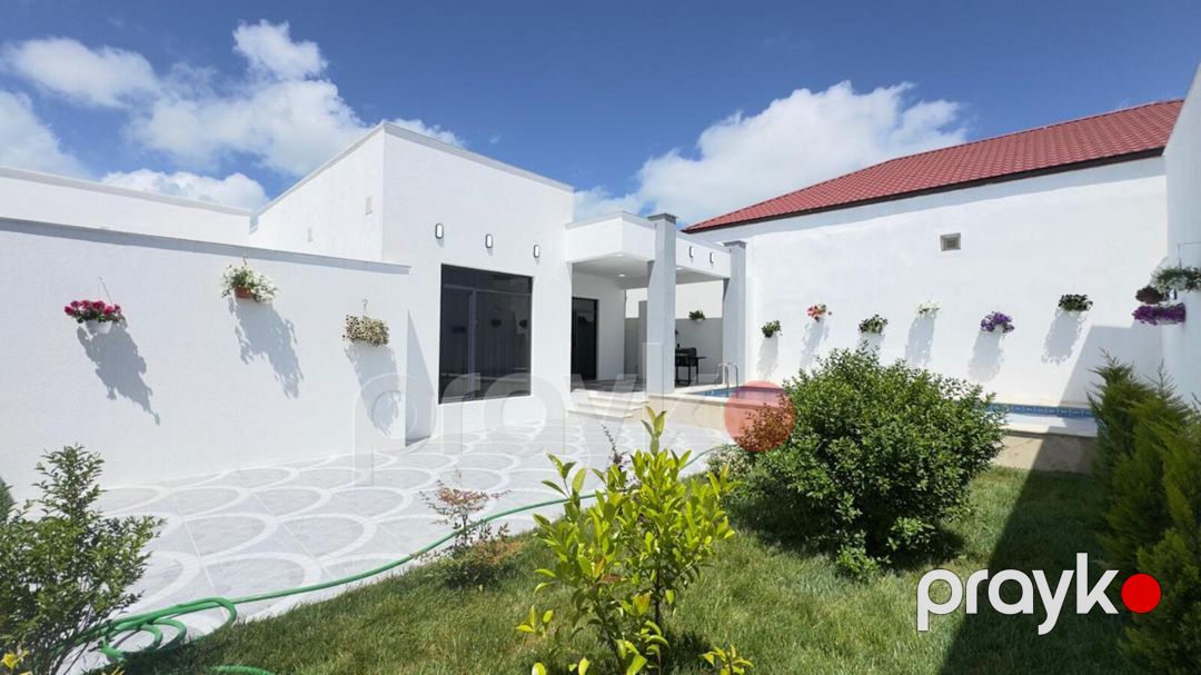 Satılır 4 otaqlı həyət evi/bağ evi 150 m² — Ev, villa, Bakı (3)