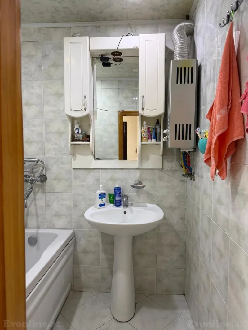 Satılır 2 otaqlı Mənzil Köhnə tikili 60 m² Bakı, Xətai r — Mənzil, Bakı (5)