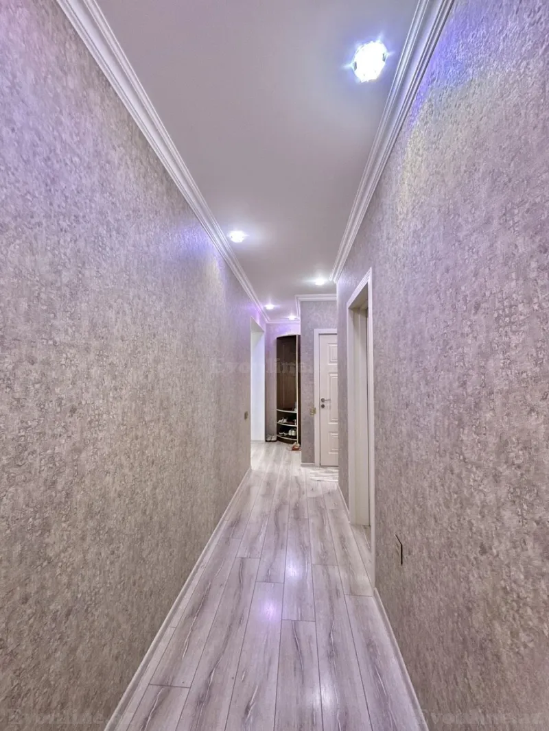 Satılır 4 otaqlı Mənzil Köhnə tikili 110 m² Bakı, Nizami r — Mənzil, Bakı (4)