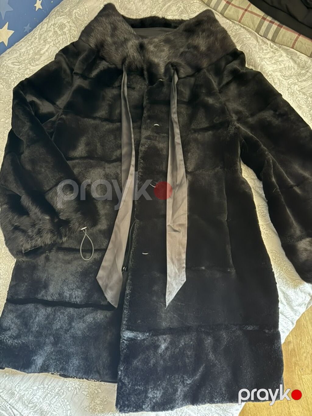 Qara rəngli xəz palto - Model: uzun, dizə qədər - Rəng: dərin qara — Şubə, Bakı (2)