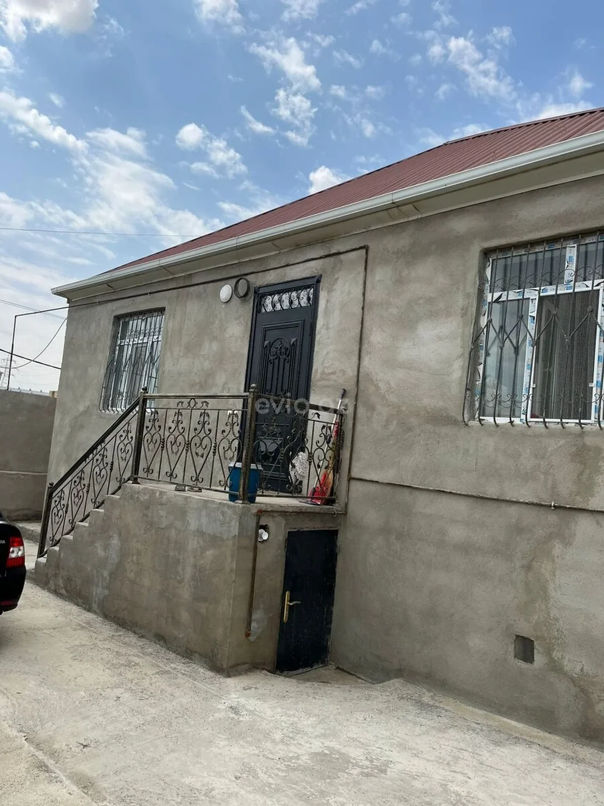 3 otaqlı həyət evi satılır Müşfiqabad qəsəbəsində — Bakı