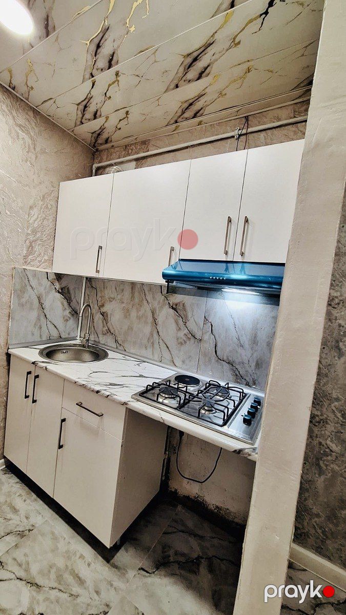 Satılır 2 otaqlı köhnə tikili 45 m² — Mənzil, Bakı (7)