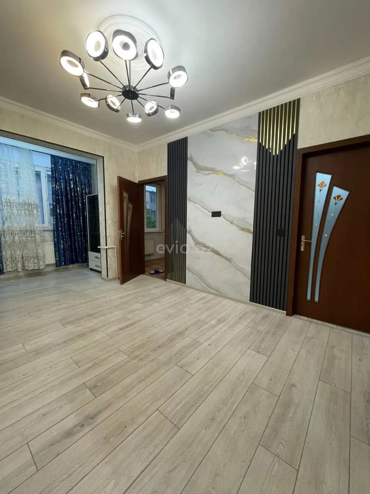 2 otaqlı tam təmirli mənzil satılır 1-ci mikrorayonda — Mənzil, Bakı (2)