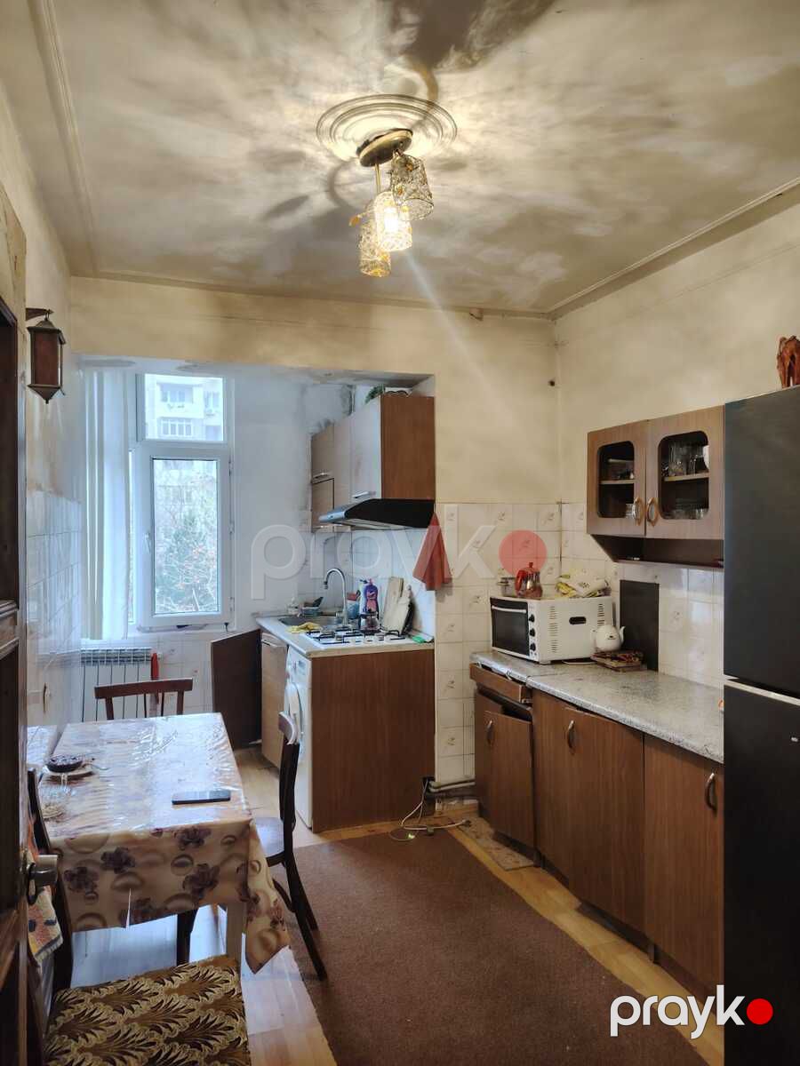 Satılır 2 otaqlı köhnə tikili 65 m² — Mənzil, Bakı (9)