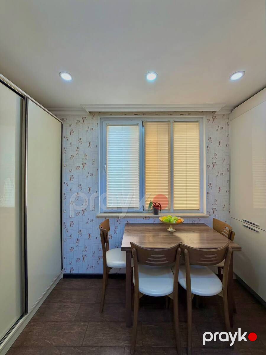 Satılır 2 otaqlı köhnə tikili 60 m² — Mənzil, Bakı (11)