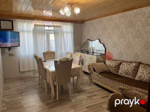 Satılır 3 otaqlı köhnə tikili 100 m² — Bakı