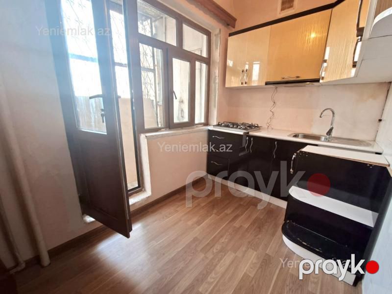 Satılır 1 otaqlı Bina evi menzil (Köhnə tikili), 40 m², Suraxanı rayonu — Mənzil, Bakı (3)