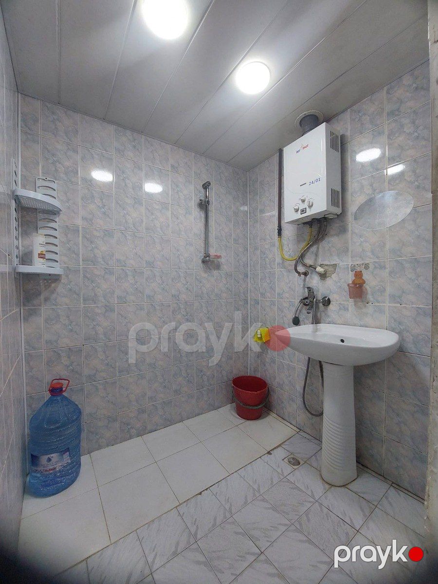 Satılır 2 otaqlı köhnə tikili 65 m² — Mənzil, Bakı (7)