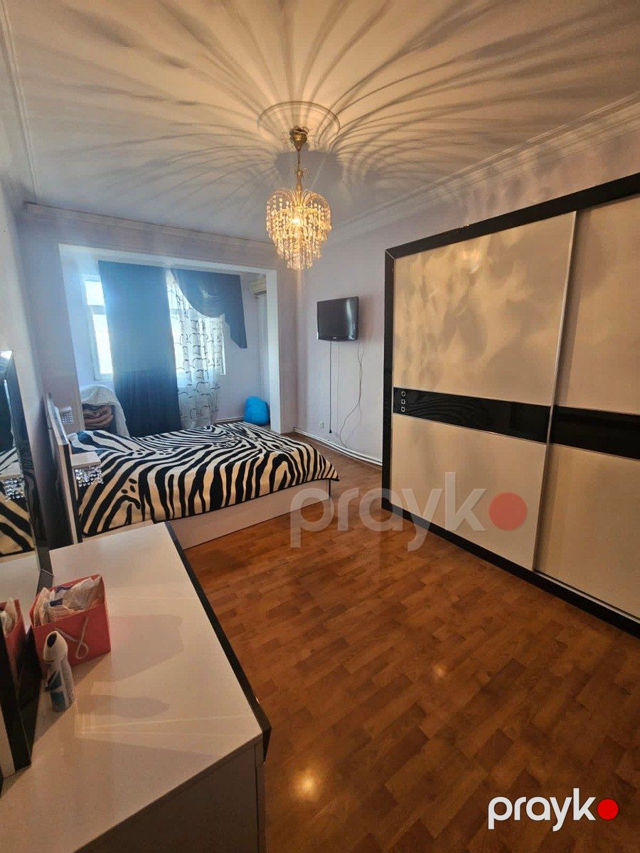 Satılır 5 otaqlı köhnə tikili 120 m² — Mənzil, Bakı (4)