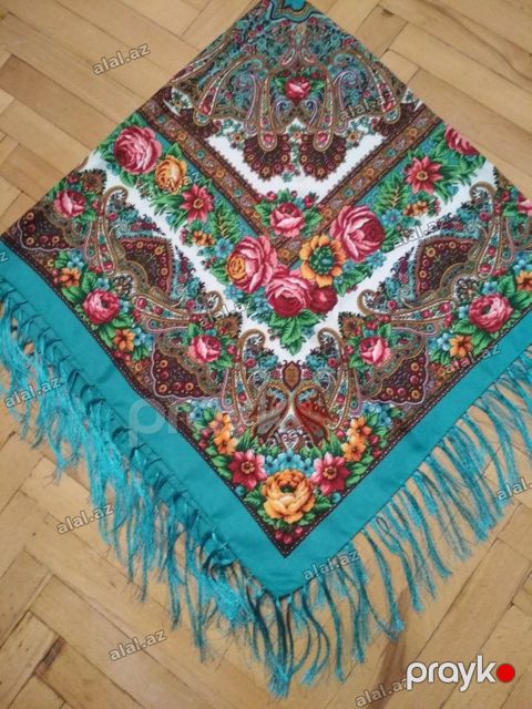 Платок новый.Могу доставить к м.Аджеми — Bakı