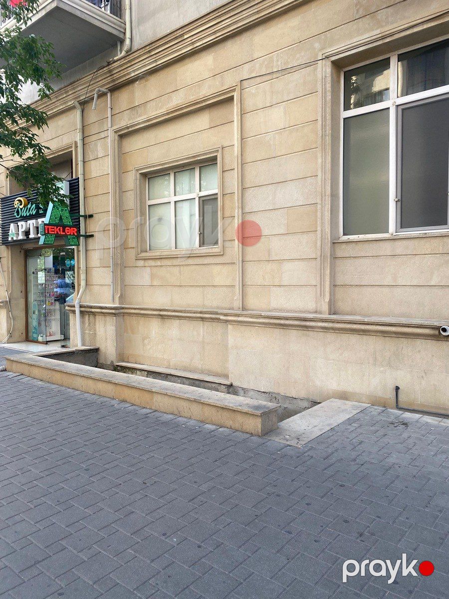 Satılır obyekt 263 m² — Əmlak, Bakı (7)