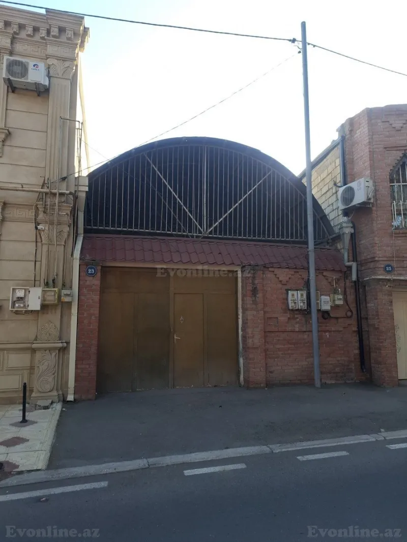 Kirayə verilir 3 otaqlı Həyət evi 1024 m² Gəncə — Gəncə