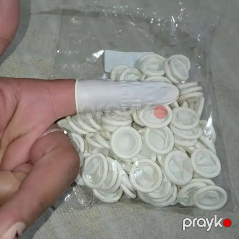 Rezin barmaq başlıqları — Bakı