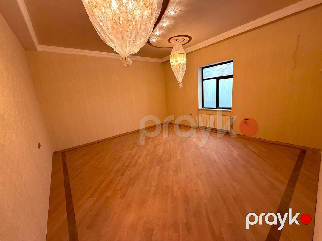 Satılır 9 otaqlı həyət evi/bağ evi 900 m² — Ev, villa, Bakı (8)