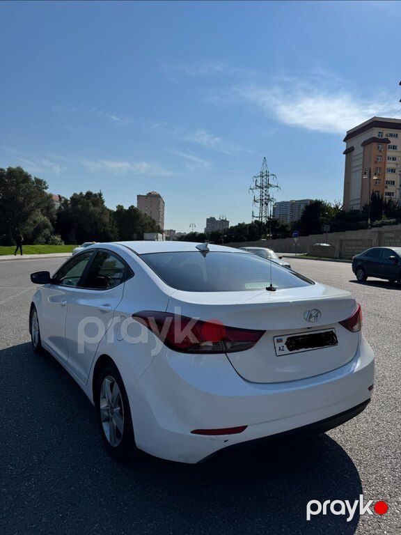 Hyundai Elantra, 1.8 L, 2015 il, 315 431 km — Avtomobillər, Bakı (5)
