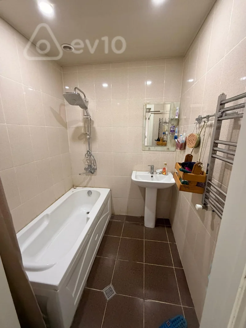 3 otaqlı mənzil, 75 m², Yasamal qəsəbəsi — Mənzil, Bakı (11)