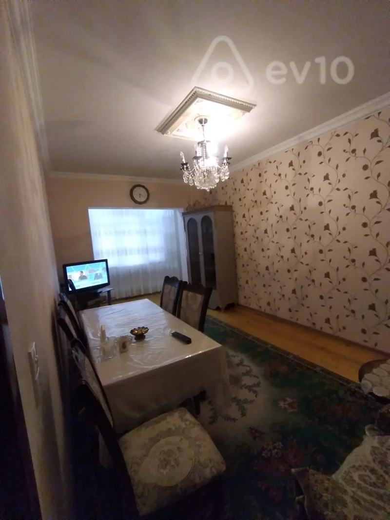 5 otaqlı mənzil, 130 m², Həzi Aslanov metrosu — Bakı